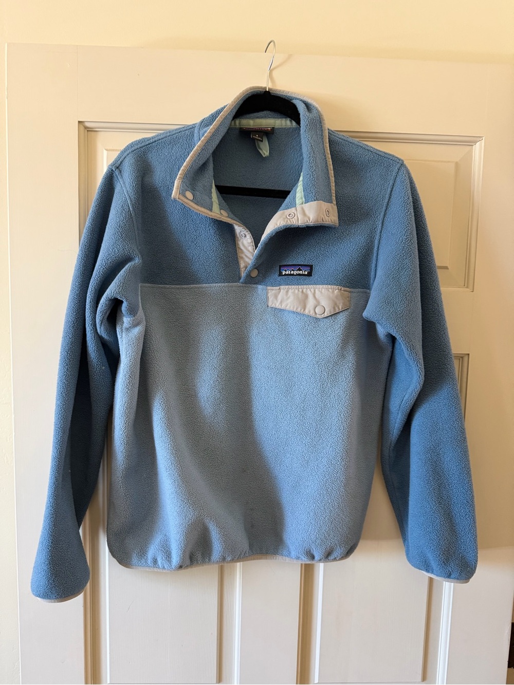 Patagonia Light Blue Snap‑Placket Fleece Pullover